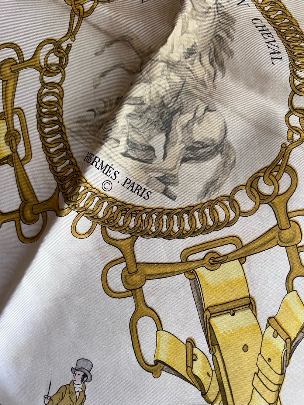 Hermès "Les Allures du Cheval" Silk Carré 90 Scarf - Vintage Yellow - Picture 10 of 12